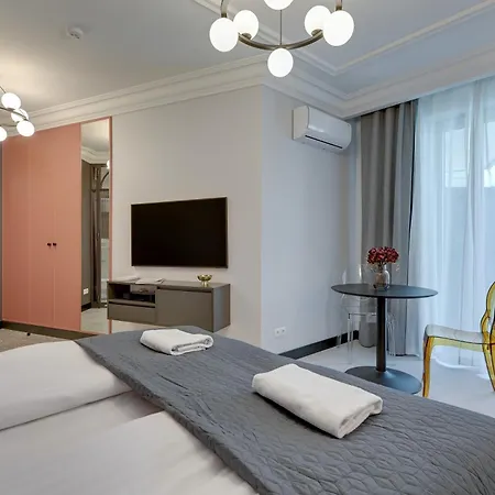 Zurawie Ikony 2 By Grand